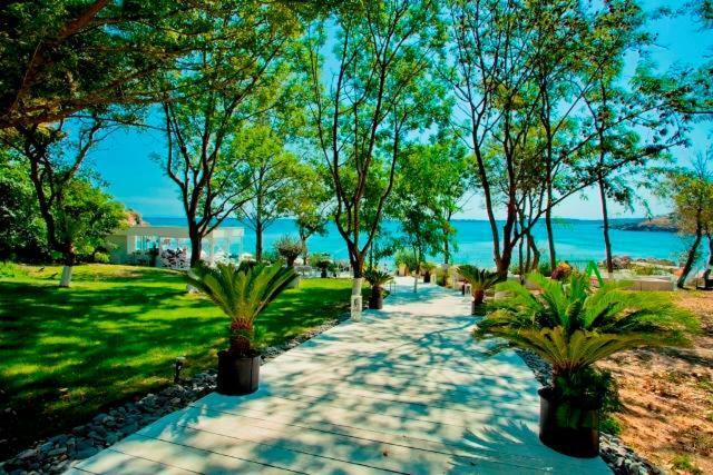 Apartments Del Sol - Sunny Island Complex เชอร์โนโมเรทส์ ภายนอก รูปภาพ