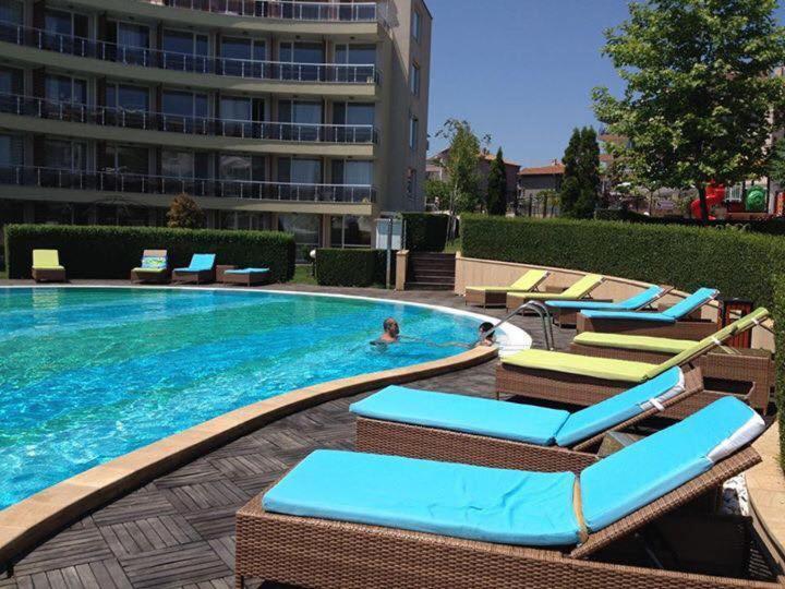 Apartments Del Sol - Sunny Island Complex เชอร์โนโมเรทส์ ภายนอก รูปภาพ